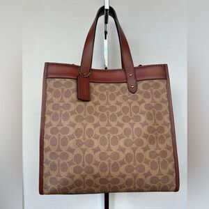 Coach Field Tote Crossbody Signature Canvas Horse & Carriage Bag  Tan Truffle